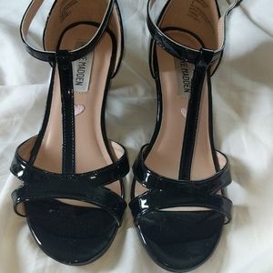 Girls dress shoes size 2